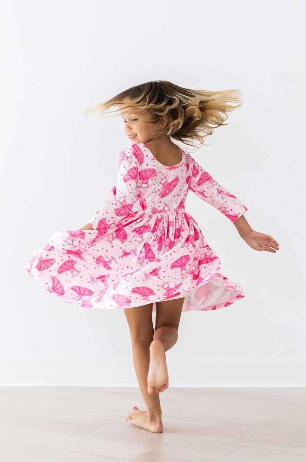 Pirouette 3/4 Sleeve Pocket Twirl Dress
